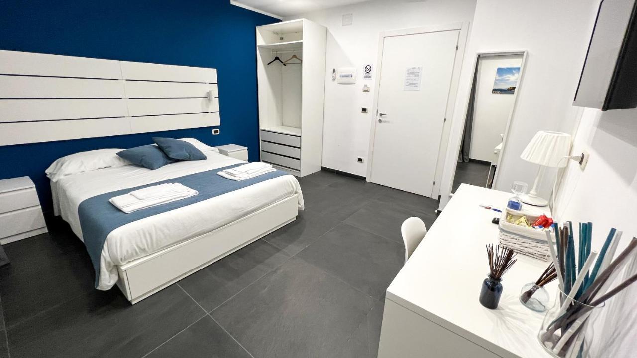 Soave Rooms Naples Extérieur photo